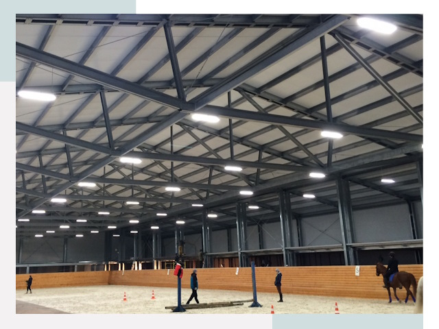 Строительство конных манежей от 641 руб в Вязники