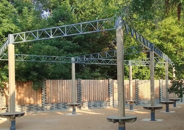 Терраса из металлоконструкций под ключ, проектирование, изготовление и монтаж от СтальСтрой-Взн